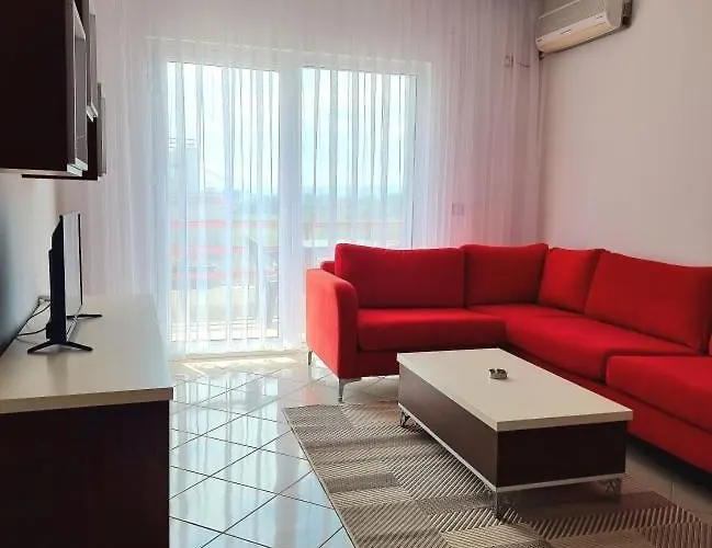 Sunshine * Golem (Tirana)