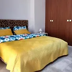 Sunshine Apartment