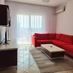 Sunshine * Golem (Tirana)